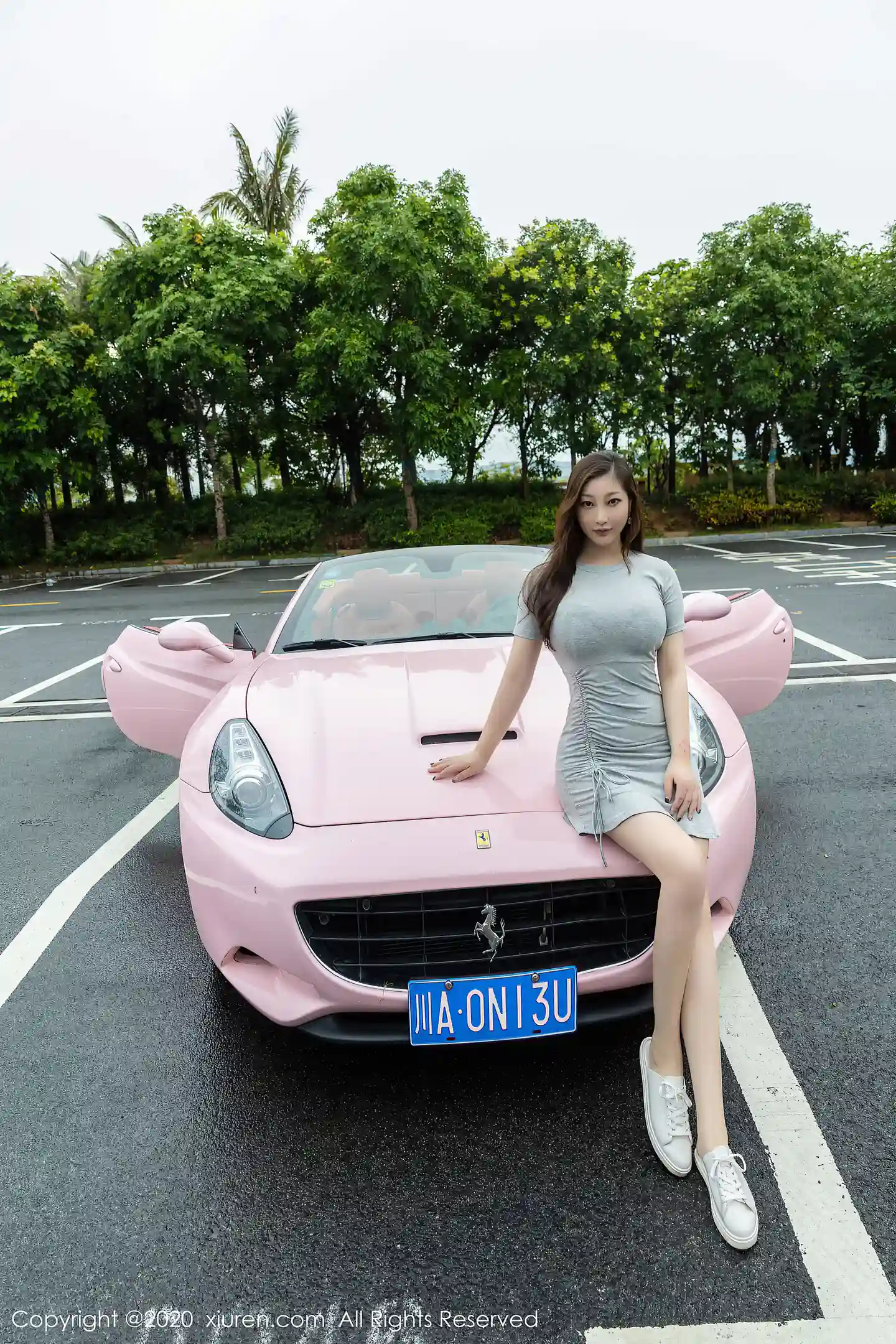 图片[2]-[XiuRen秀人网] 2021.03.28 VOL.2641 女神Egg-尤妮丝＆妲己 Toxic倾情出境香车美人主题迷人诱惑写真65P-秀人网官方网站